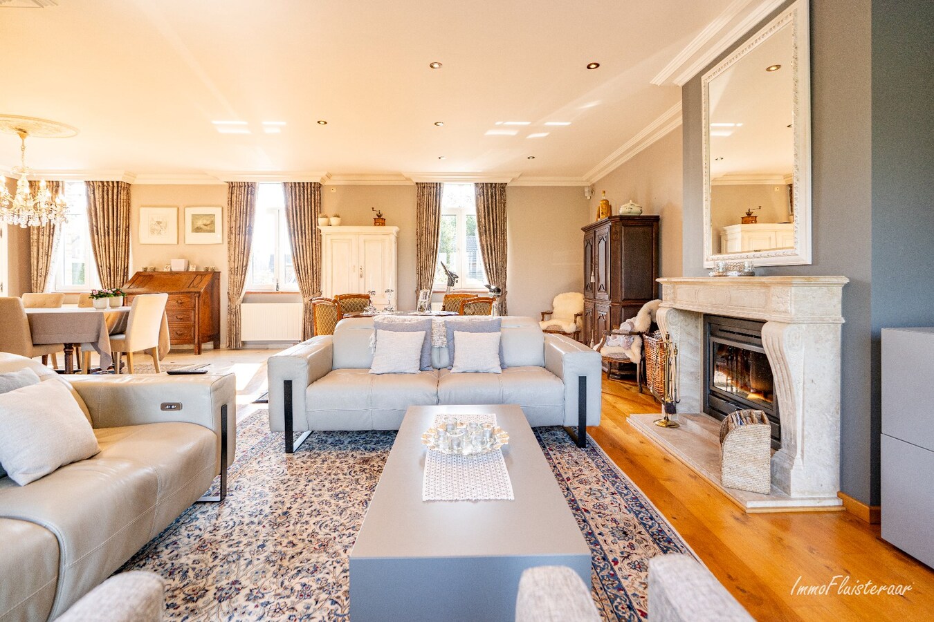 Hoogwaardig afgewerkte villa met stalgebouw en aanpalende weides op ca. 1,7 ha  te Herenthout 