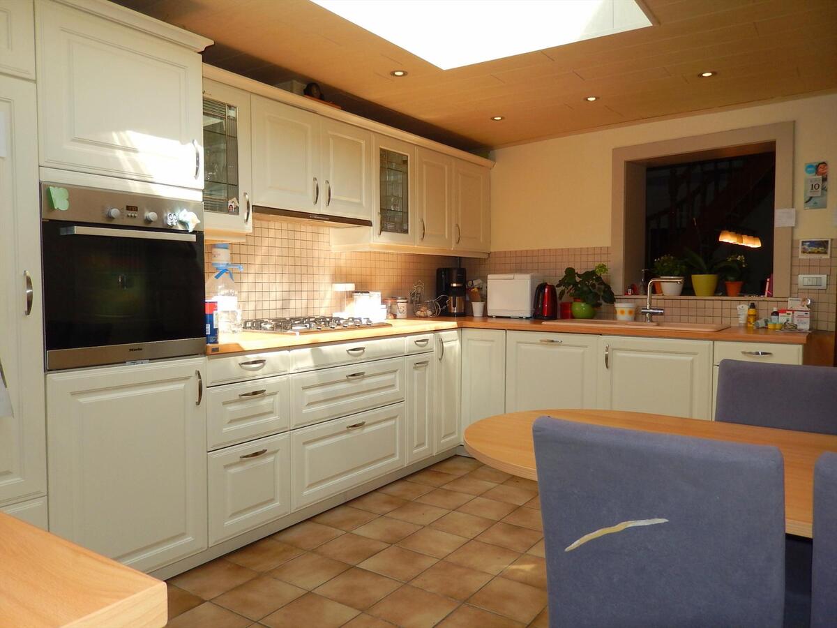 Instapklare stadswoning met 4 slaapkamers en tuin! 