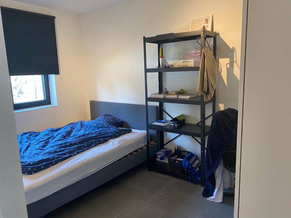 Nieuwbouwwoning nabij de Sterre - met terras en tuin ! 