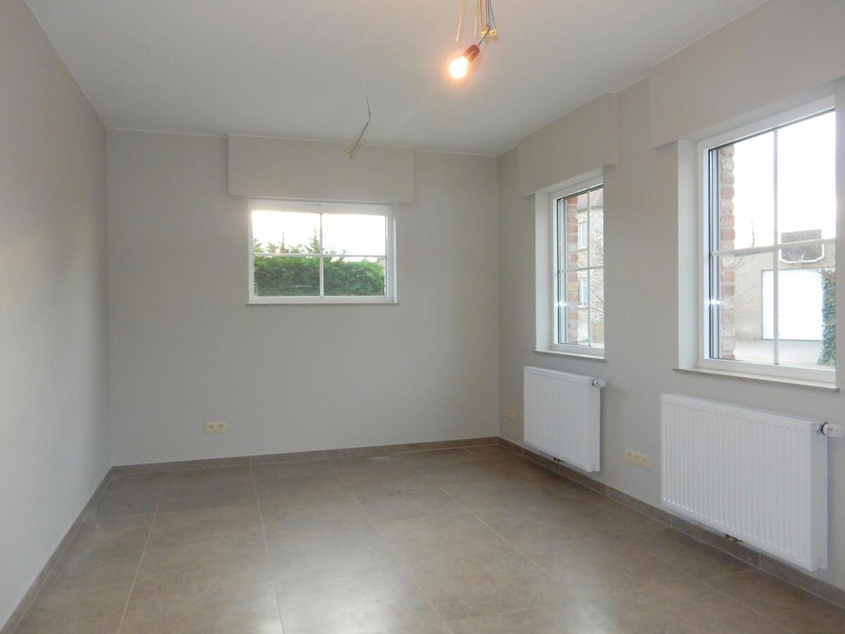 Uniek moderne nieuwbouwvilla met 4 slaapkamers 