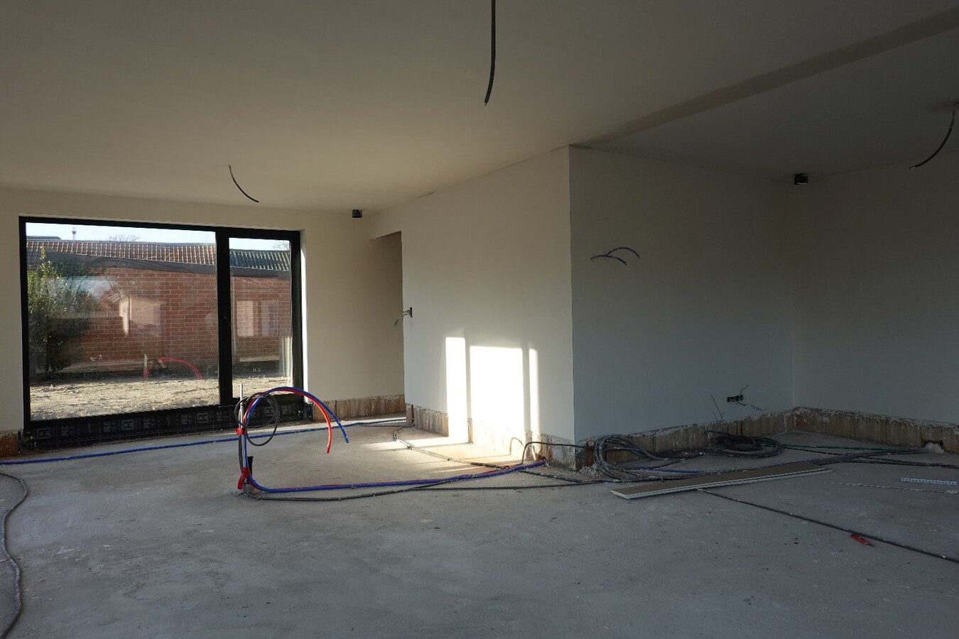 2 Ruime nieuwbouwvilla's op rustige ligging 