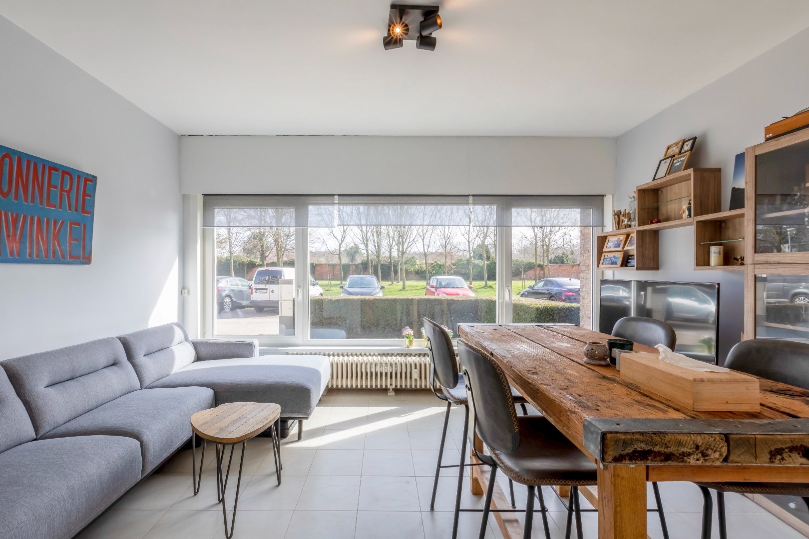 Leuk 2 slpk. app. met garage en zicht op groen. 