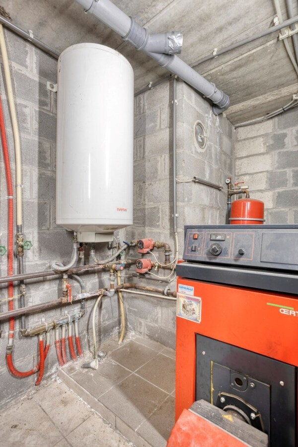 Stijlvolle villa met tuin en dubbele garage te Tienen 