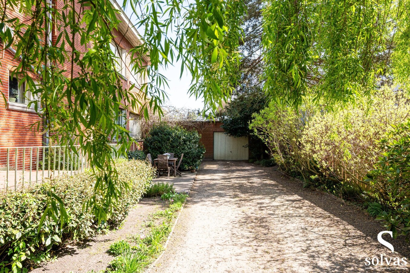 Stijlvolle villa  – centraal gelegen in Assenede 