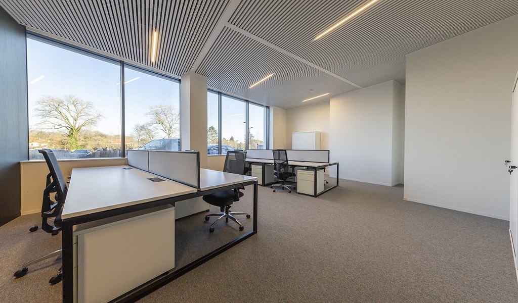 Full service kantoren in SkylinE40 business center in Aalst