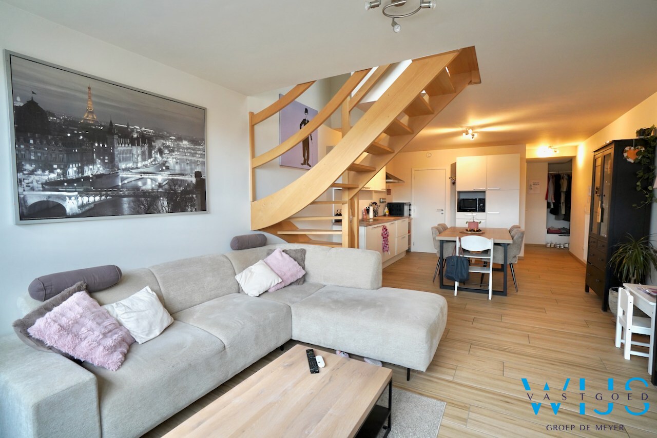 Instapklaar appartement met parkeerplaats te ERTVELDE ! 