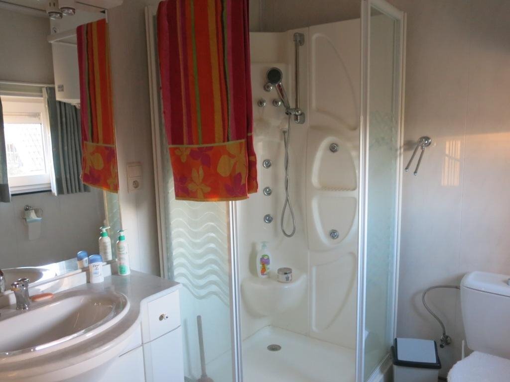 Ruime alleenstaande woning met tuin en garage 