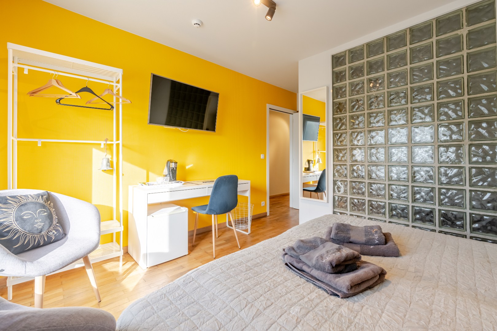 Energiezuinige villa met exclusieve wellness en polyvalent bijgebouw in Oostende 