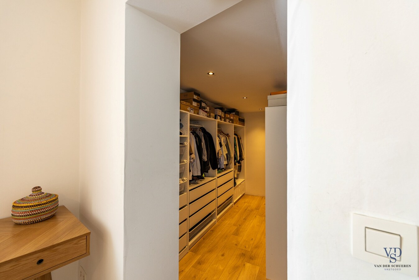 Stijlvol gerenoveerde woning. 