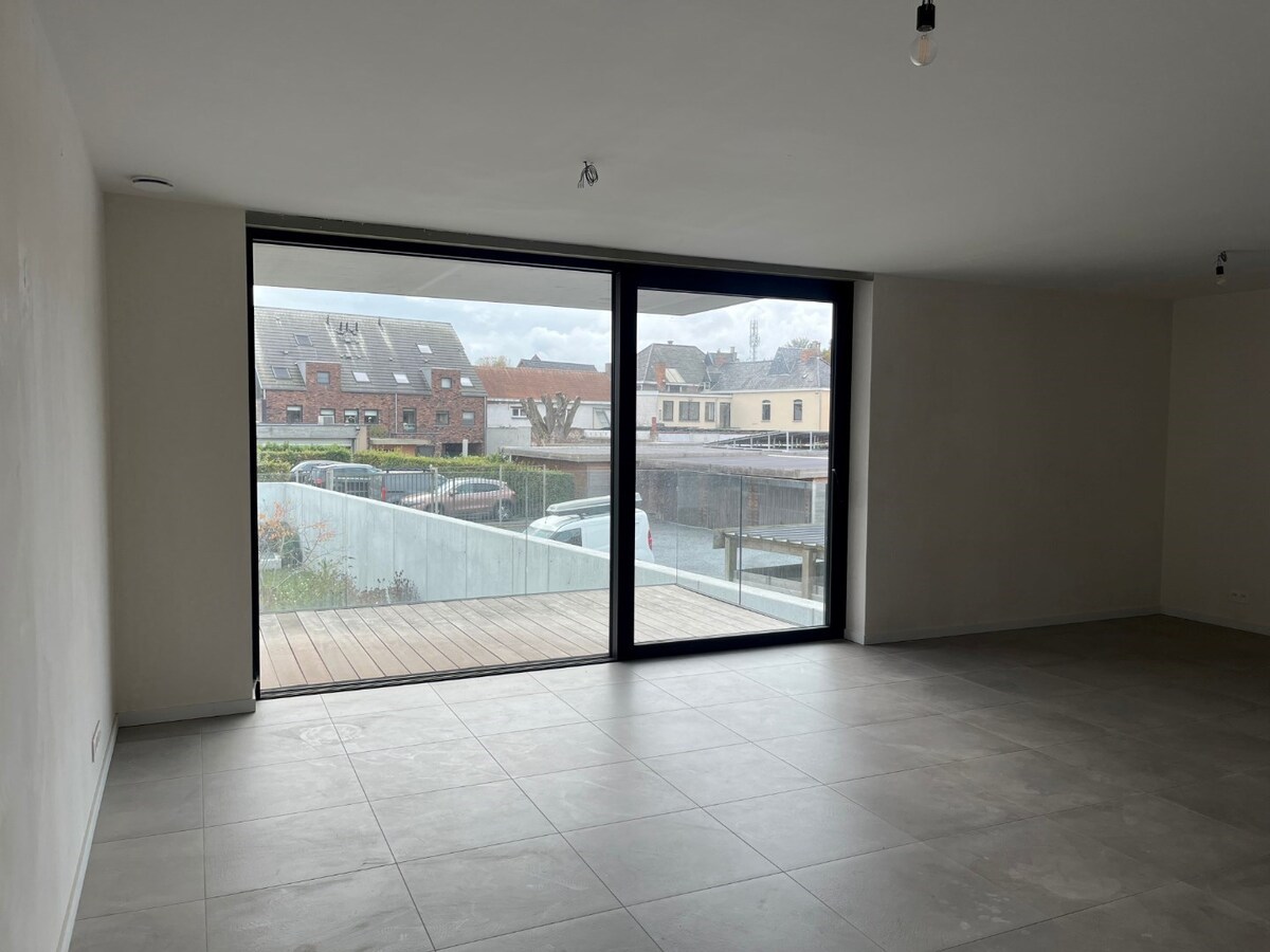 Ruim 2 slpk-appartement incl. staanplaats en kelderberging. 