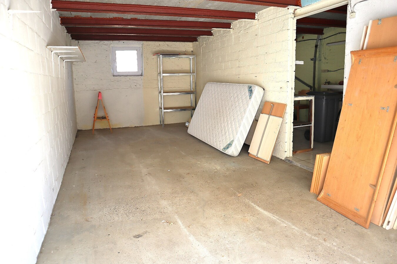 Ruim appartement met terras en garage in Bierbeek 