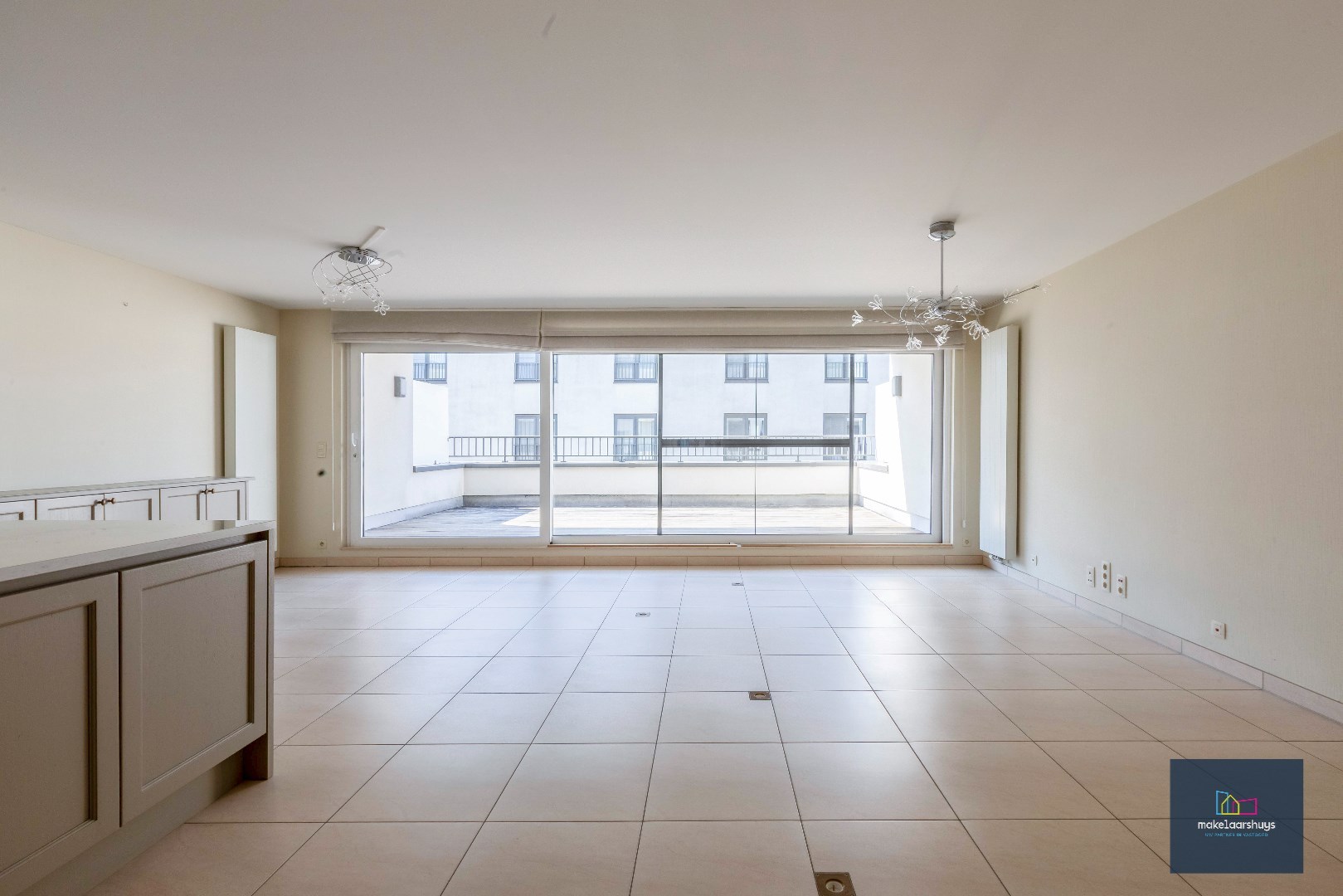 2-slpk app met terras, staanplaast en garagebox nabij centrum Merelbeke 