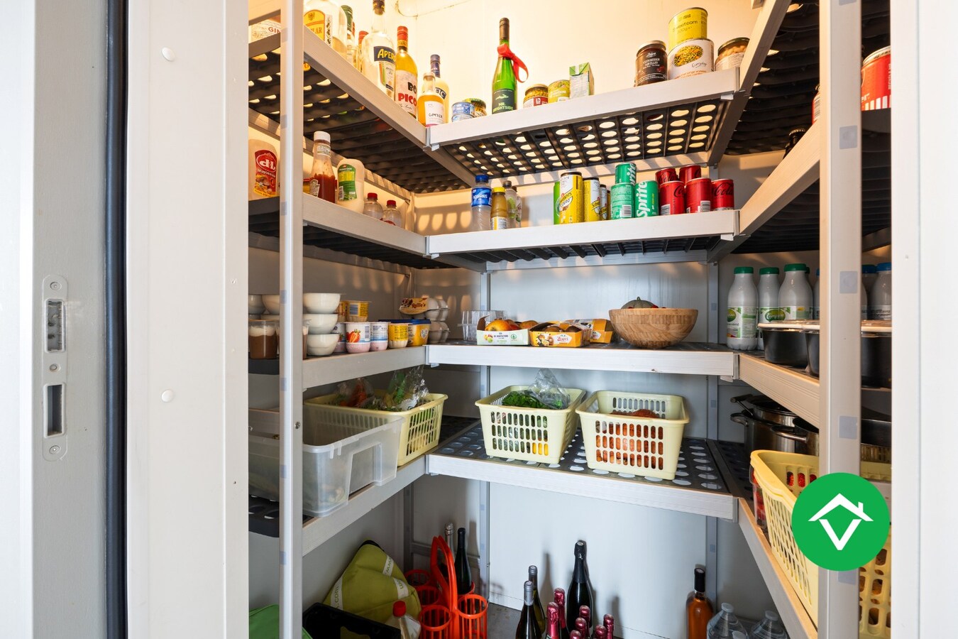 Instapklare woning met 4 slaapkamers en garage te Torhout 