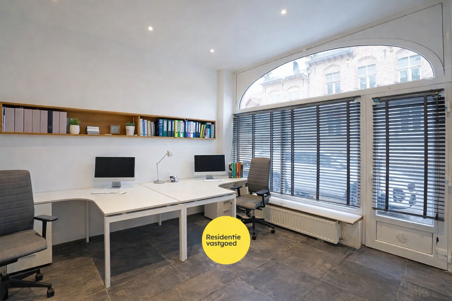 Herenhuis met handelsruimte &amp; wellness in Nieuwpoort-Stad 