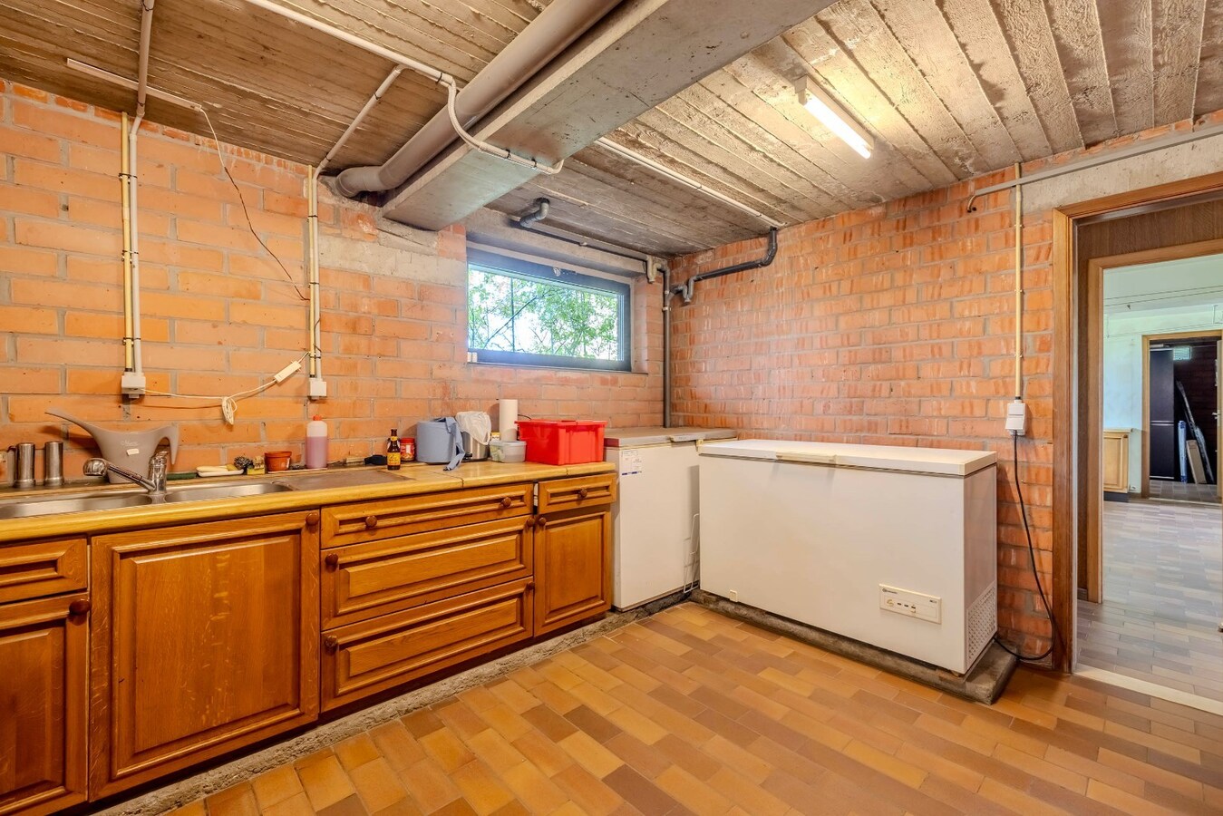 Ruime, landelijk gelegen woning op 65 are 