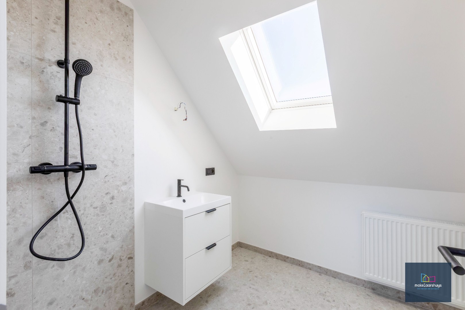 Penthouse met  3 slpk. en terras  nabij station Gent-Sint-Pieters 