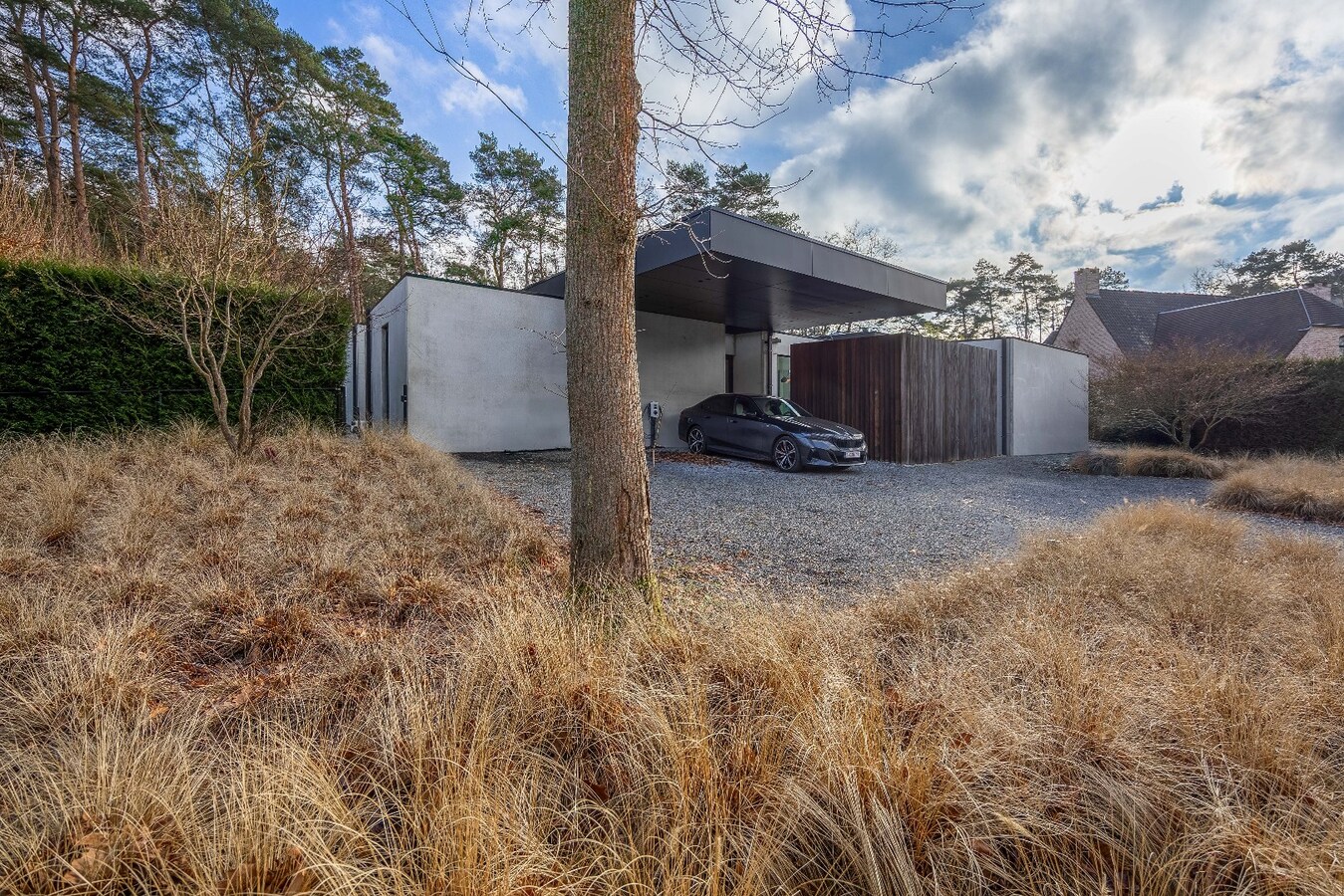 Moderne gelijkvloerse designvilla in exclusief privédomein 