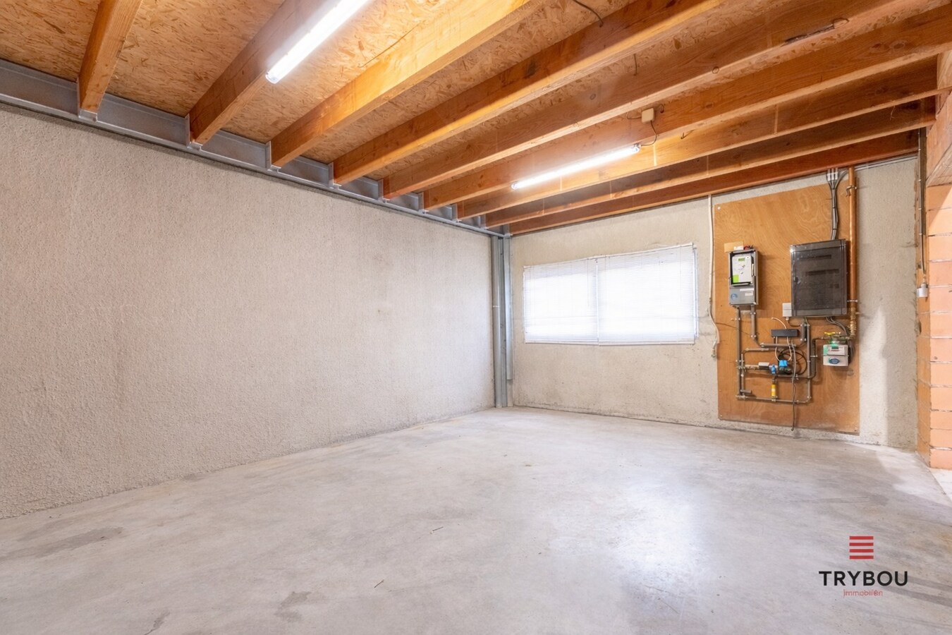 Hangar (Loods) te koop in Staden