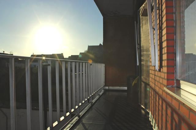 Degelijk en zonnig tweeslaapkamer-appartement, zeer gunstig gelegen 