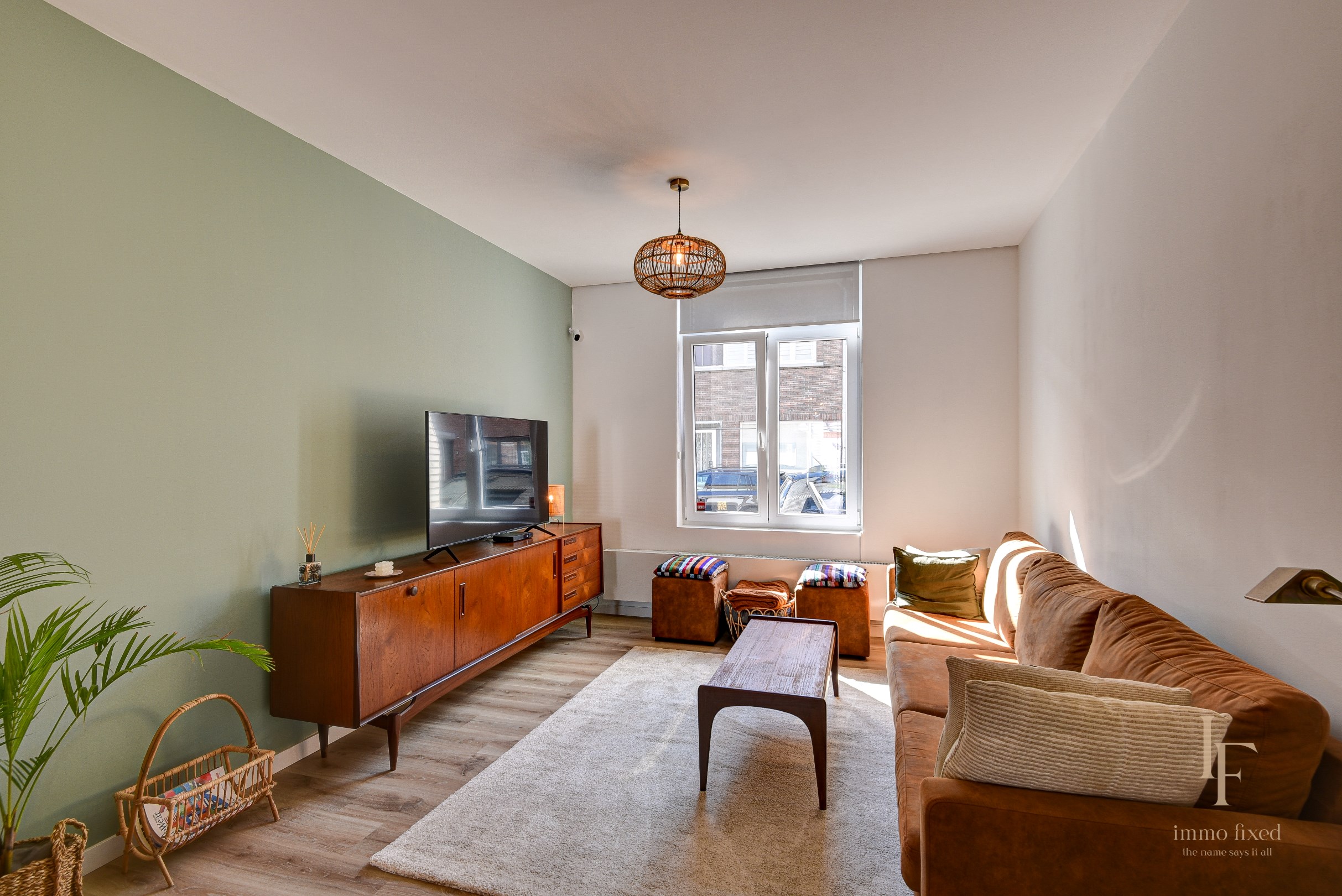 Gerenoveerde rijwoning met 2 slaapkamers in Schoten! 