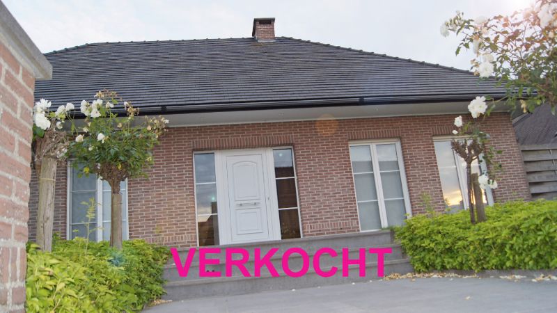 Villa verkocht in Ooigem