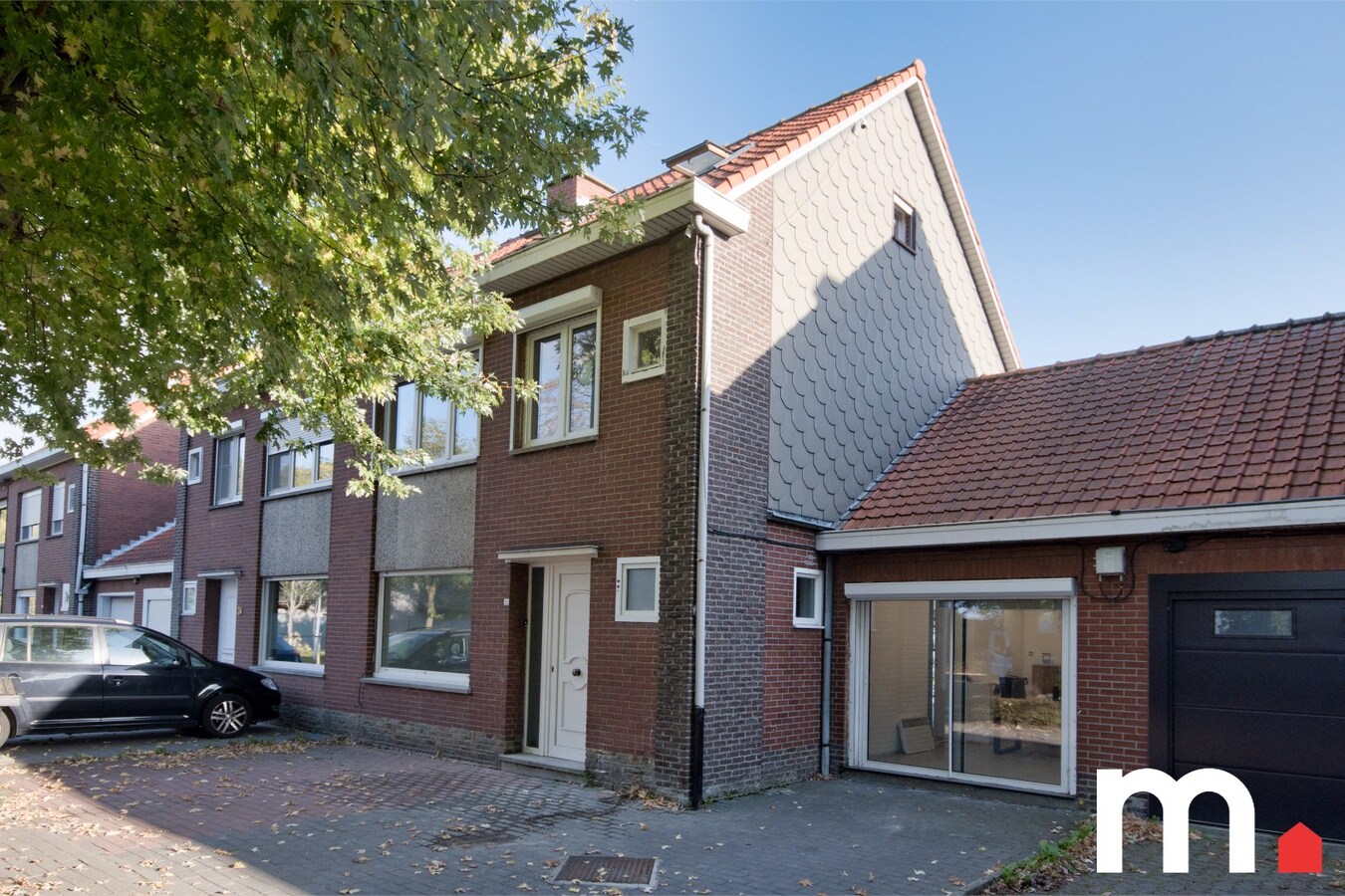 Instapklare woning te Wevelgem! met 4 slaapkamers en 12 zonnepanelen 