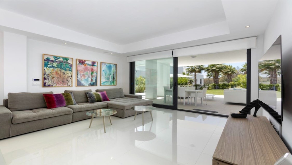 Appartement de plain-pied prêt à emménager à Las Tarrazas de Atalaya. 