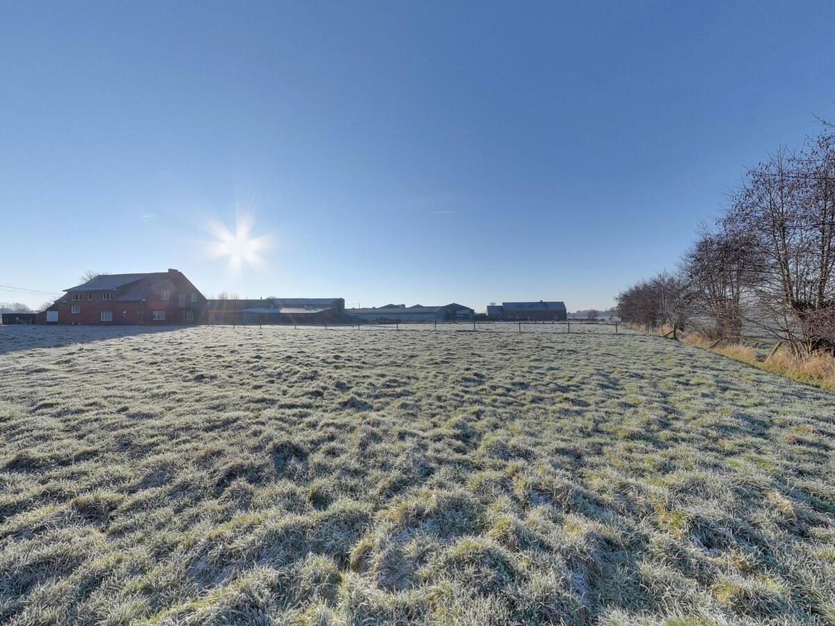 Prachtig gelegen hoeve met tal van mogelijkheden 