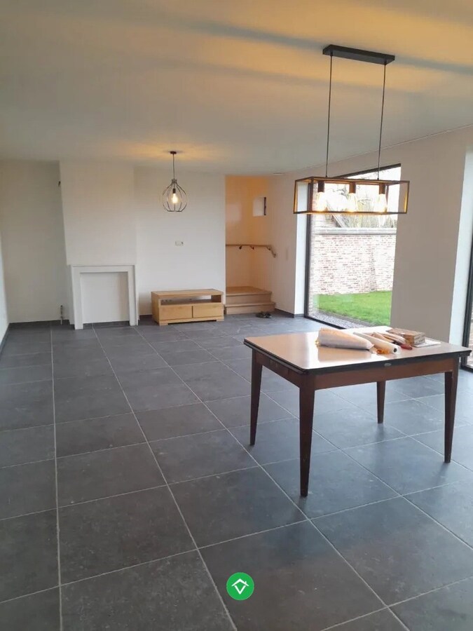 Alleenstaande nieuwbouwwoning te Aartrijke 