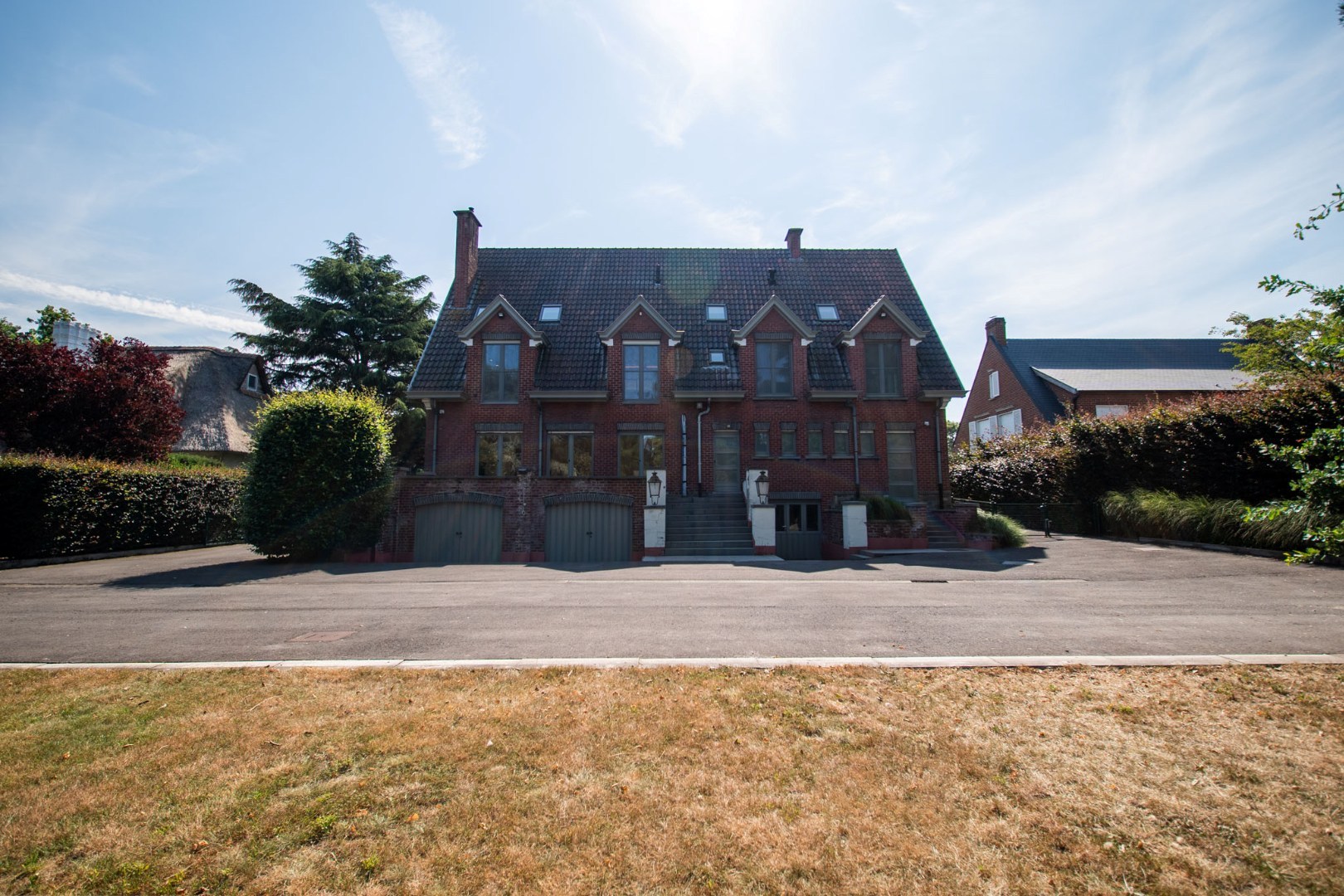 Statige villa met tal van mogelijkheden op een boogscheut centrum Waregem 