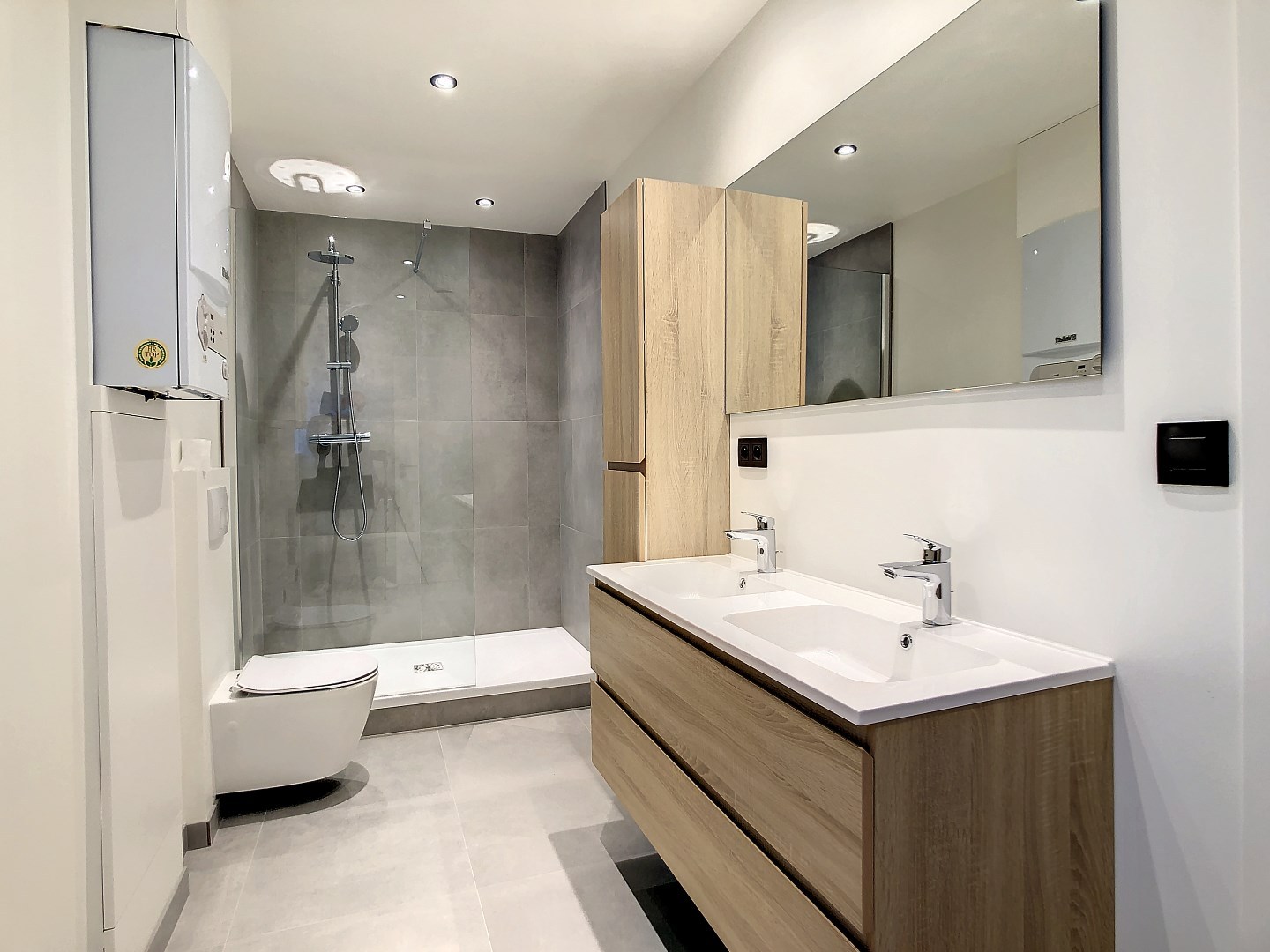 Rustig gelegen volledig vernieuwd appartement met 2 ruime slaapkamers vlakbij Leuven - EPC 237 kWh/m² - bewoonbare oppervlakte 72 m² 