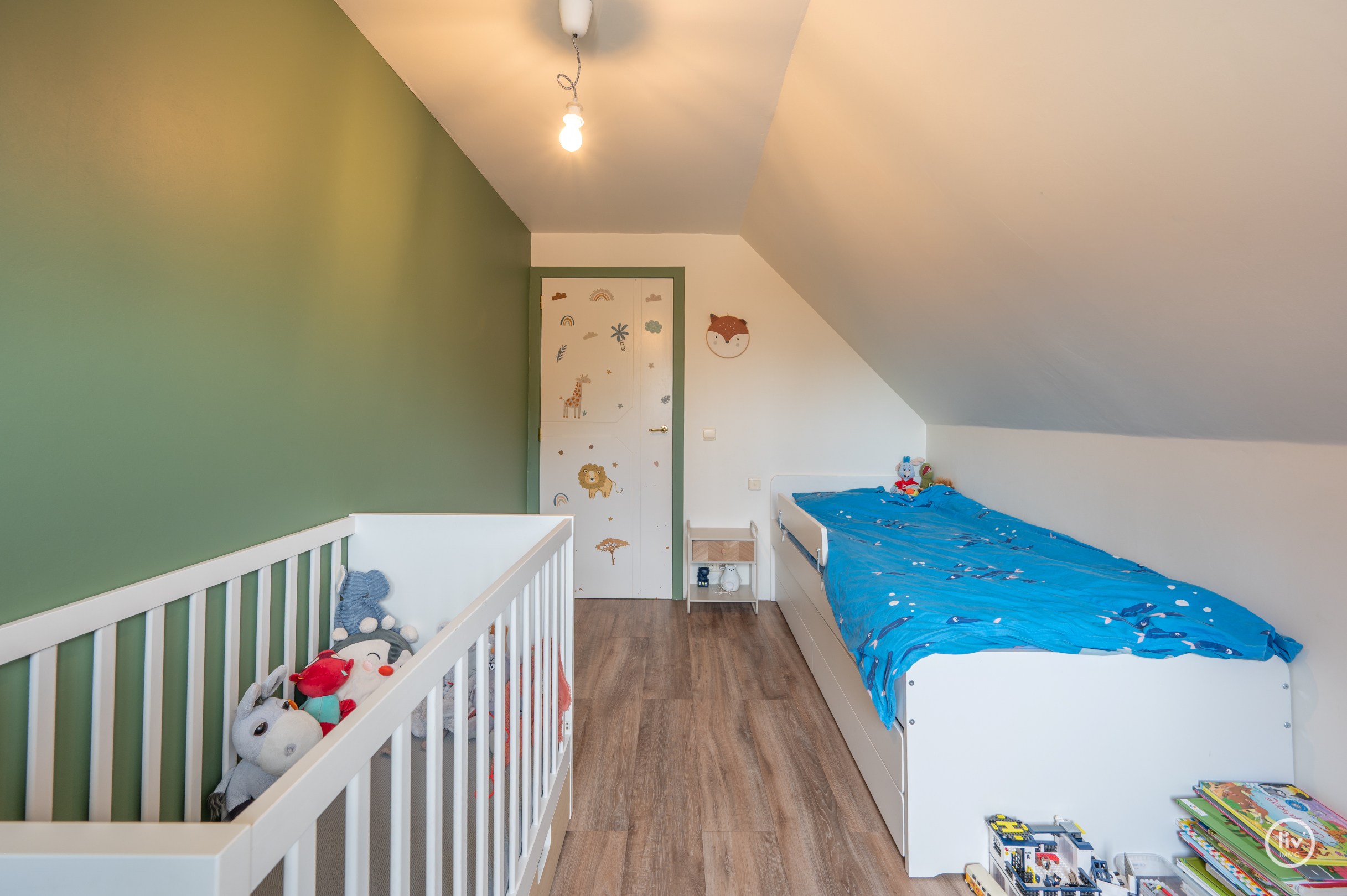 Centrale gelegen villa gelegen op een boogscheut van Knokke Centrum met ruim perceel (ideaal in combinatie met een commerciële activiteit) 