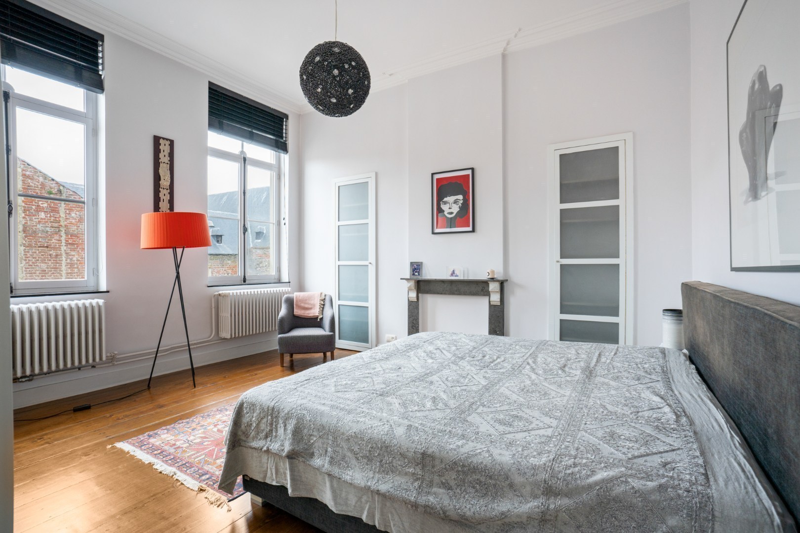 Bijzonder ruim duplexappartement met dakterras in hartje Gent 