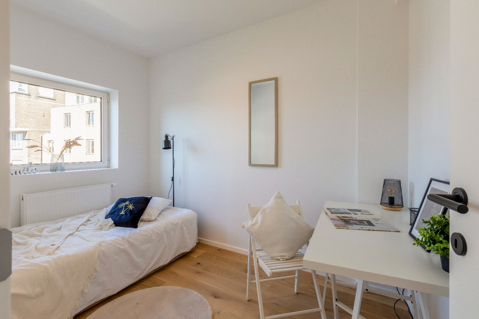 Prachtig gerenoveerd 3 slaapkamerappartement  met  uniek zicht 