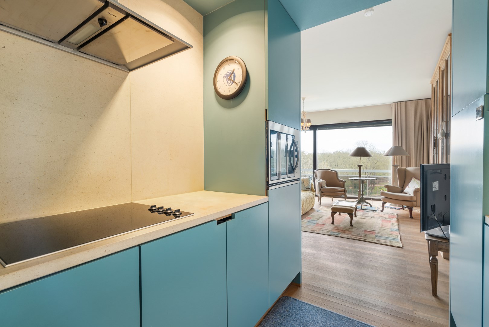 RUIM APPARTEMENT MET OPEN ZICHT OP TOPLIGGING 