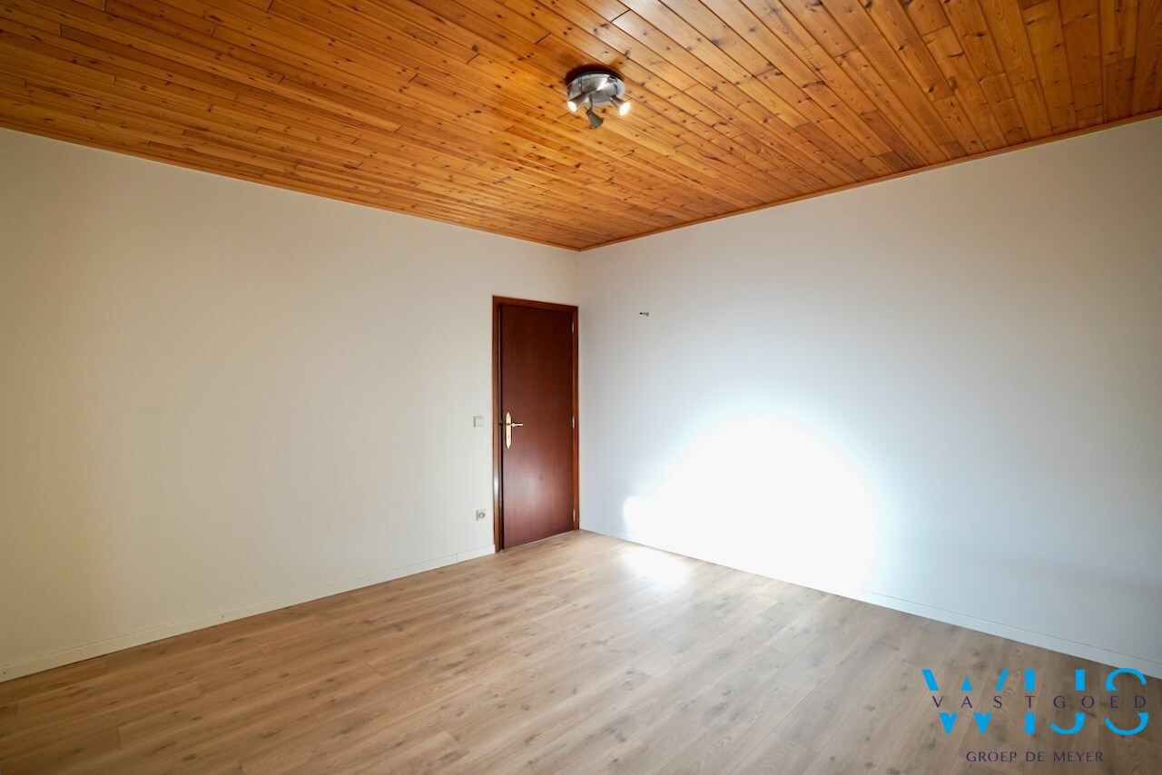 Gelijkvloers appartement met garage te Baarle/Drongen ! 