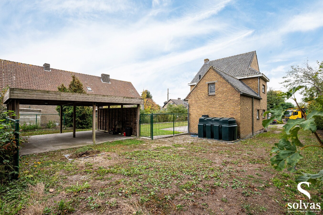 Ruime gezinswoning met potentieel in hartje Kleit op 508m² 