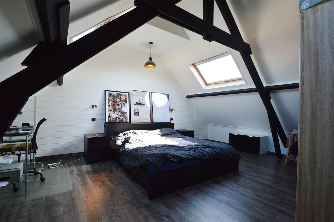 Leuke gezinswoning met aangelegd terras - Heist 