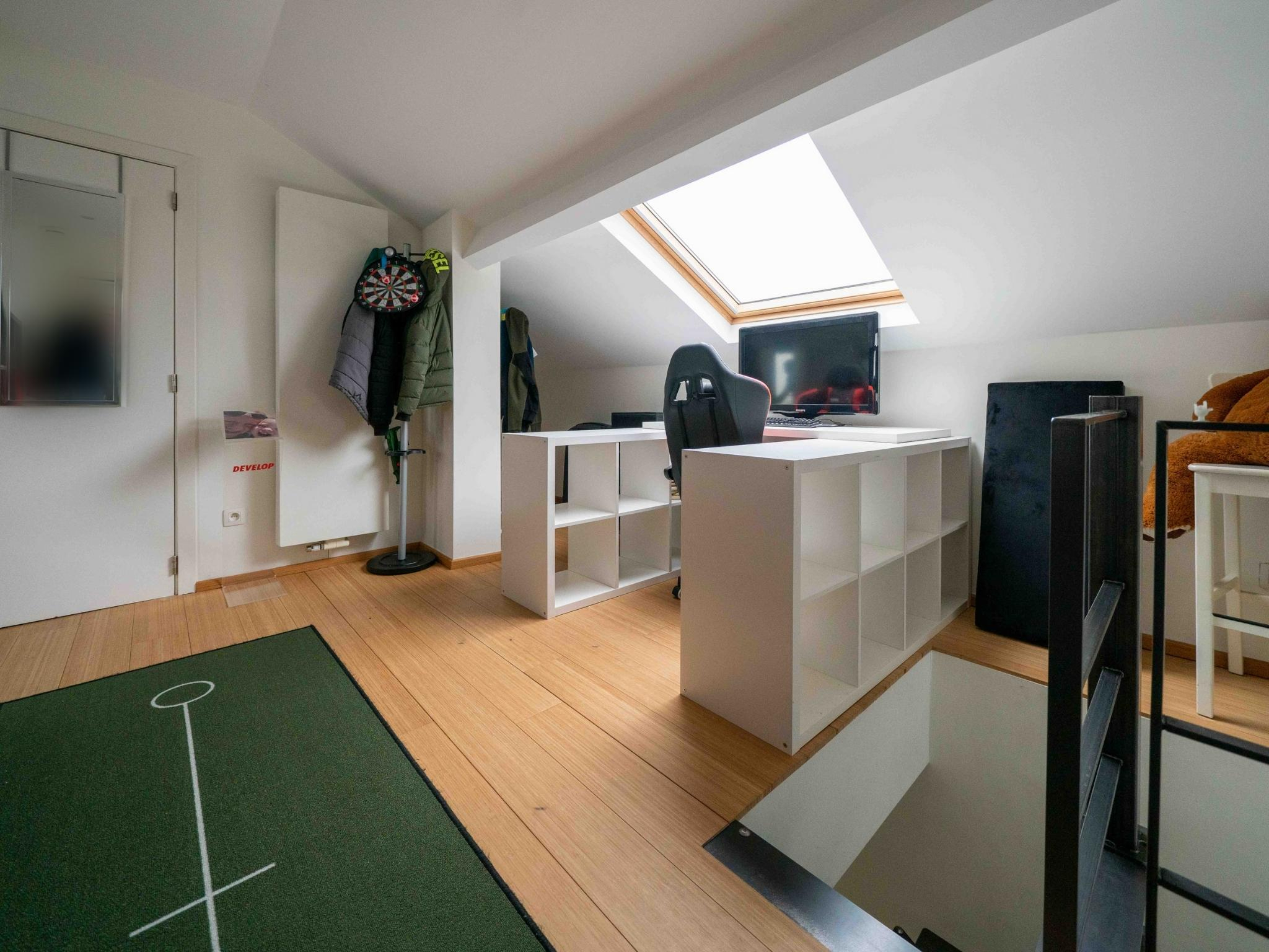 Appartement 3 slpk, 2 bdk en terras in centrum Dilbeek 