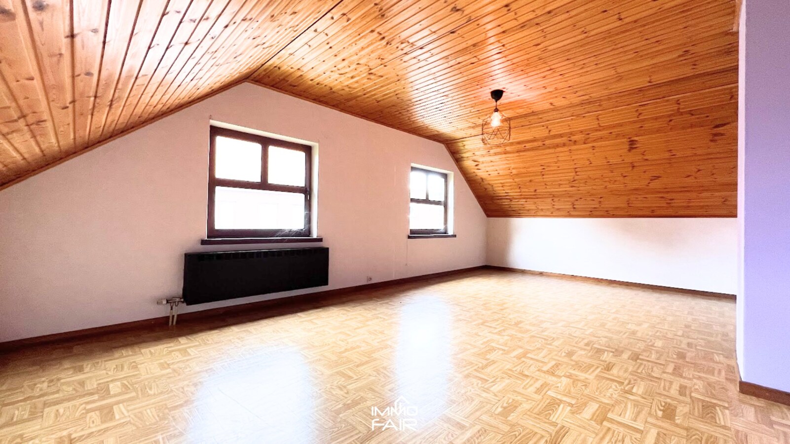 Gezellige gezinswoning in het pittoresk centrum van Leut 