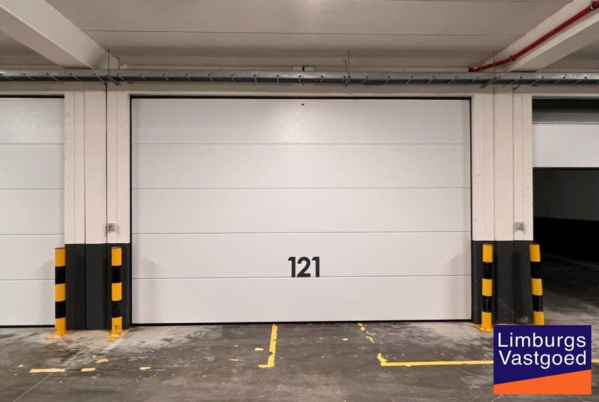 METIO - KMO UNIT 116 - 100,91 m² - sectionaal poort - nabij E-313 