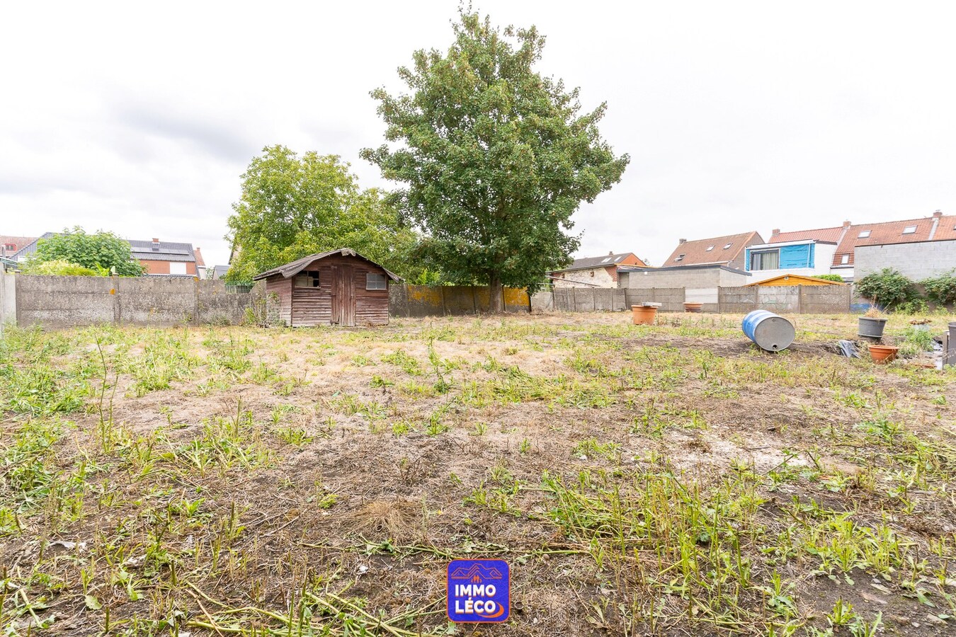 Grande maison d'habitation avec jardin, EXCELLENT POTENTIEL ! 