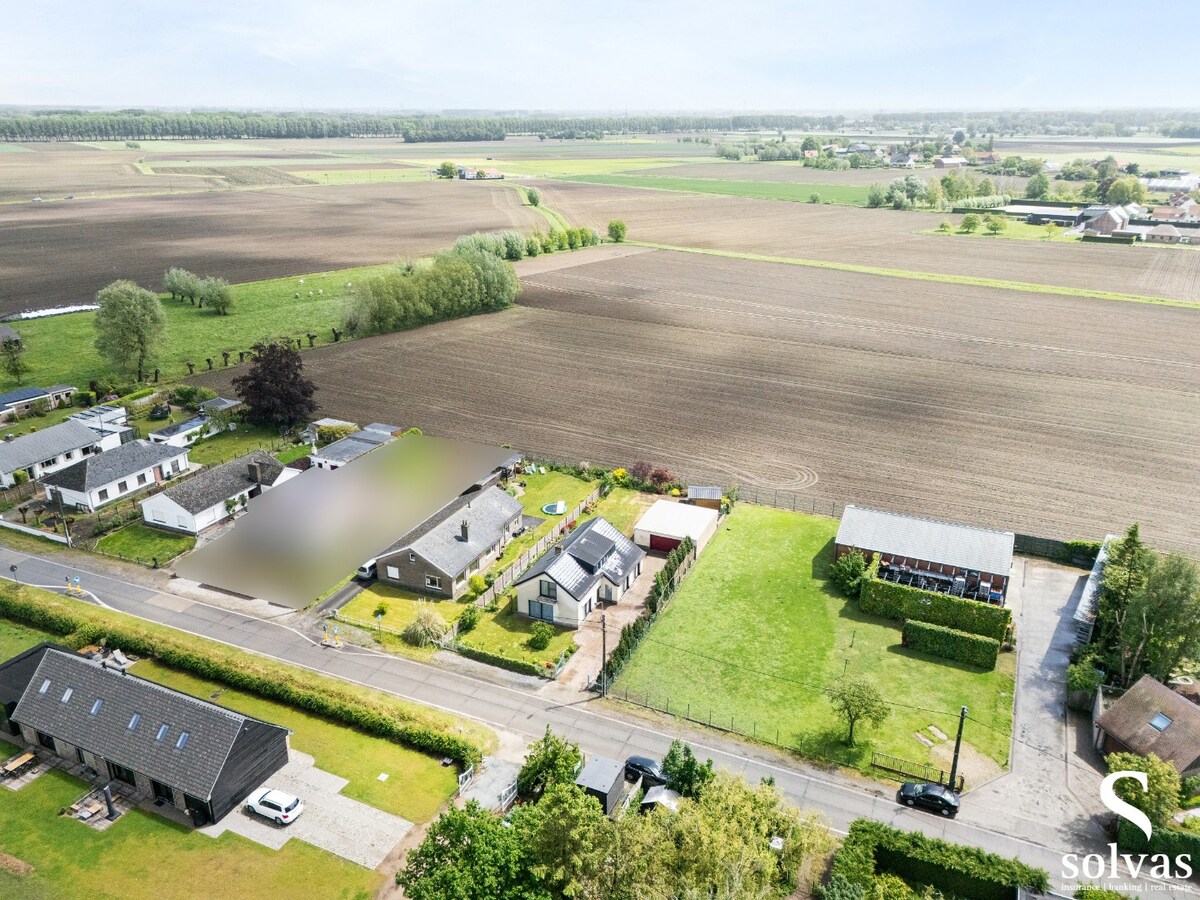 Vrijstaande woning met prachtig uitzicht in Oostwinkel! 