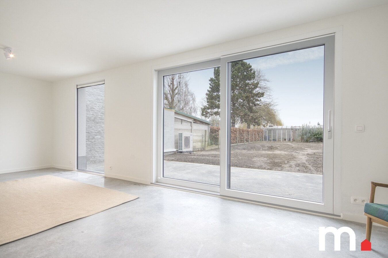 Totaal gerenoveerde woning met grote tuin en 3 slaapkamers te Heule ! EPC A ! 