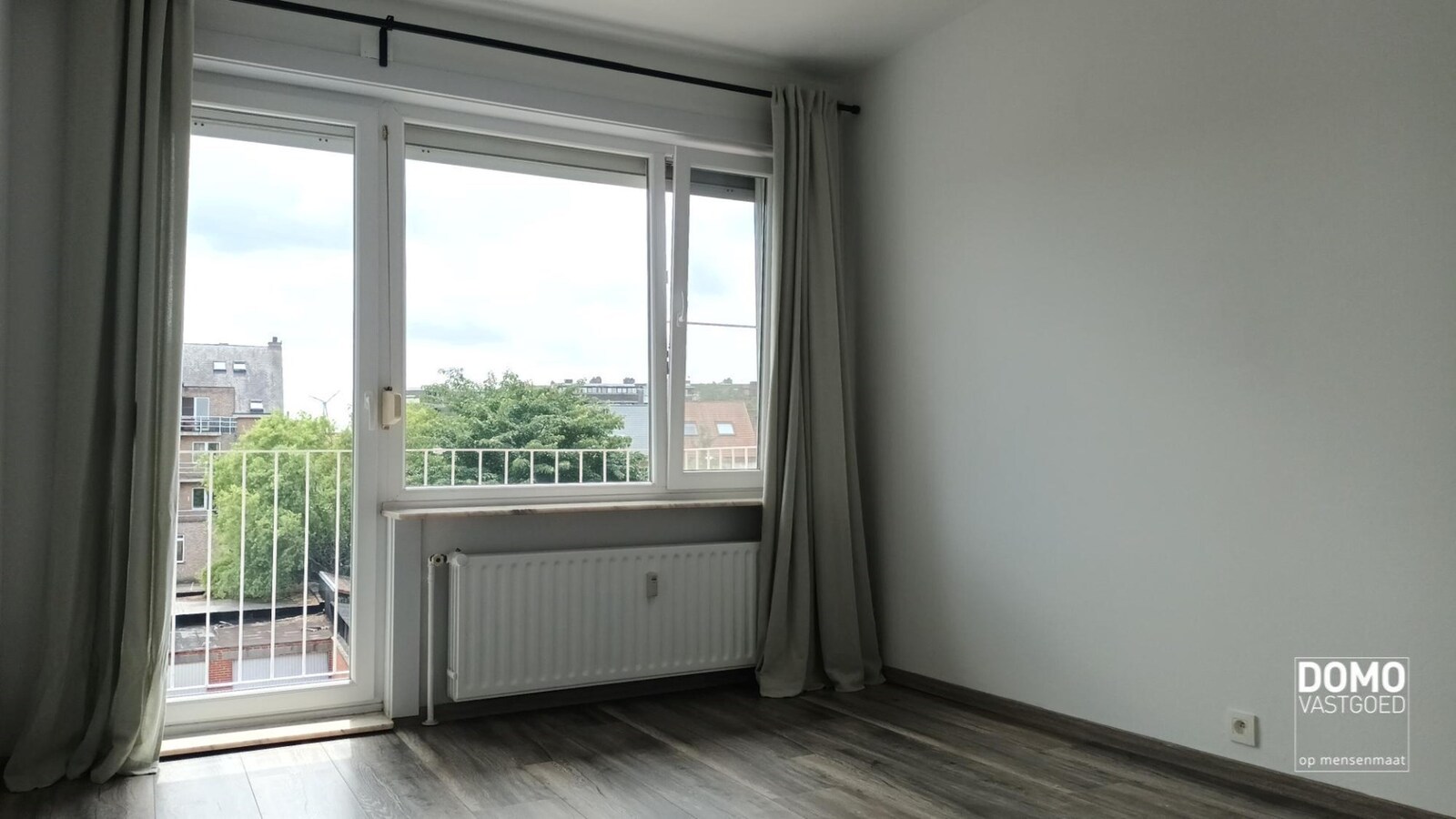 KNUS GERENOVEERD 1 SLAAPKAMER APPARTEMENT MET KELDERBERGING IN HET CENTRUM VAN HASSELT 