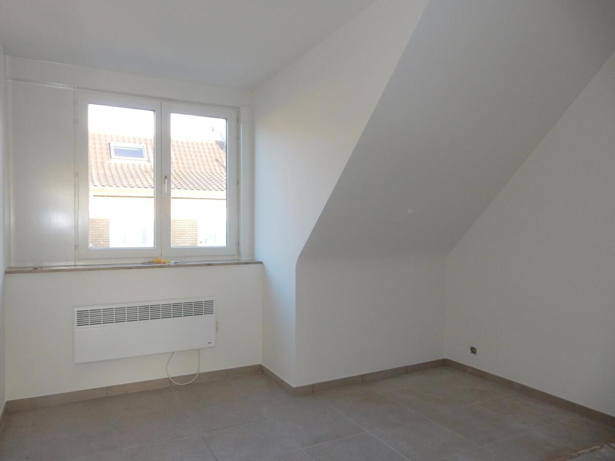Lichtrijk duplexappartement met 3 slaapkamers 