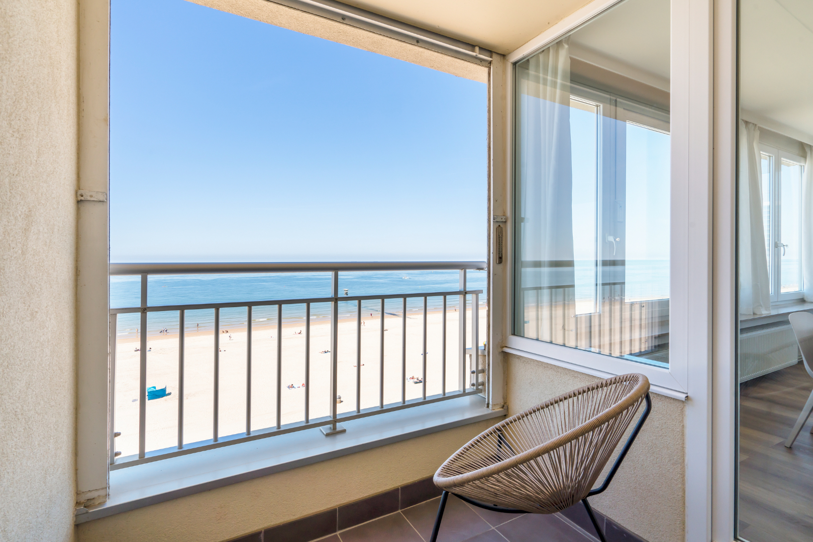 APPARTEMENT DE VACANCES  - VUE FRONTALE SUR MER (LOC. SAISONNIERE) 
