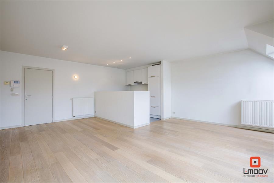 Modern twee-slaapkamer appartement. 