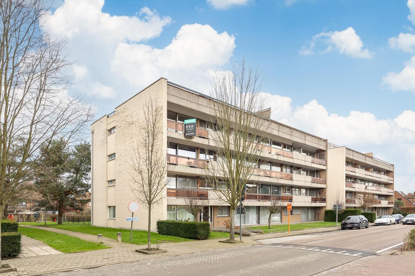 Charmant instapklaar appt. met 2 slpk en terras te Boechout! 