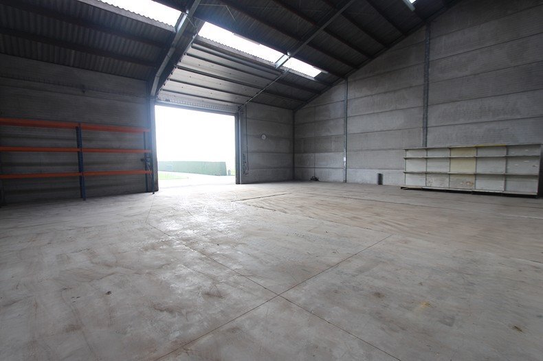 Loods te huur te Leke 